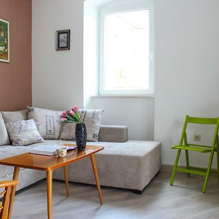Apartment Dalmatian Rustical Feeling พอสติรา ภายนอก รูปภาพ