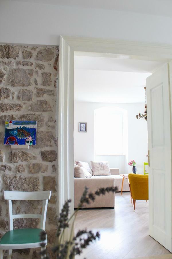 Apartment Dalmatian Rustical Feeling พอสติรา ภายนอก รูปภาพ